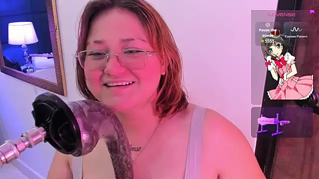 isa grey  online show from 24, 9, 2025