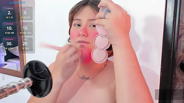 isa grey  online show from 22, 11, 2025