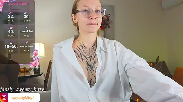 sweettykitty online show from 8, 10, 2025