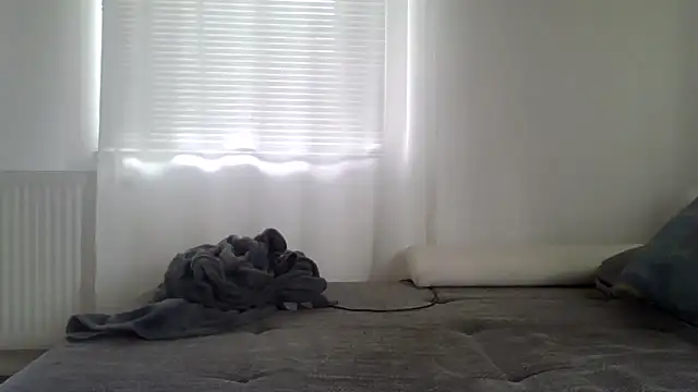 XLBarehengst online show from 12, 9, 2025