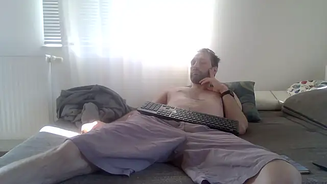 XLBarehengst online show from 25, 7, 2026
