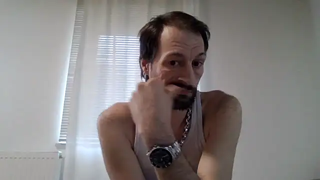 XLBarehengst online show from 4, 10, 2025