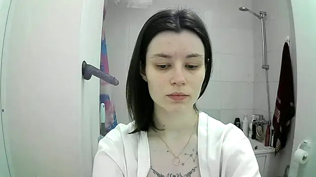 EdlinEngelby online show from 3, 10, 2025