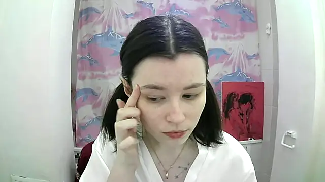 EdlinEngelby online show from 8, 10, 2025