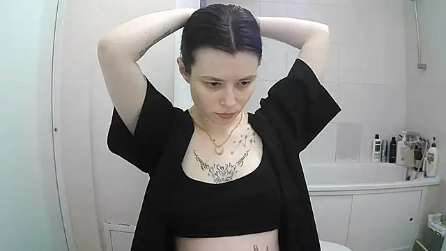 EdlinEngelby online show from 26, 11, 2025