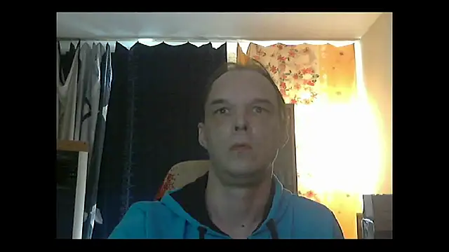 Snapshot of Jenner84 chatting on 14, 9, 2025 Jenner84 online show from 14, 9, 2025