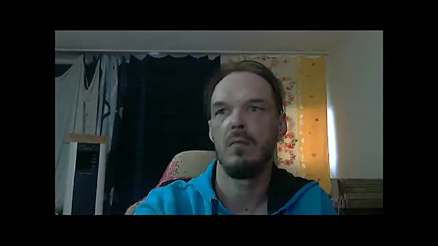 Snapshot of Jenner84 chatting on 13, 9, 2025 Jenner84 online show from 13, 9, 2025