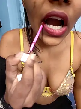 Ema-01 online show from 25, 11, 2025