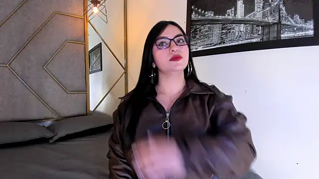 NavannyCattan online show from 11, 11, 2025