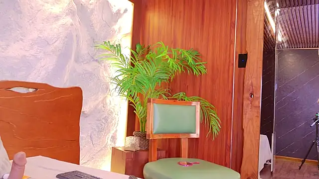 kaylie mitchel online show from 19, 4, 2026