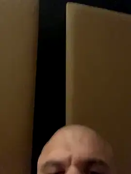 shakeweight online show from 4, 11, 2025