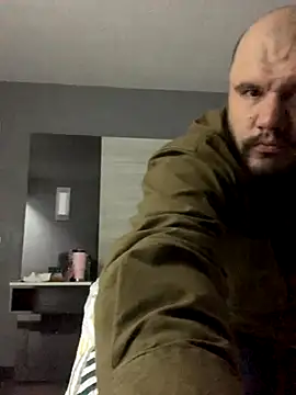 shakeweight online show from 2, 11, 2025