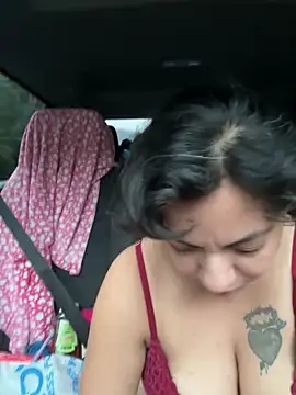 shakeweight online show from 21, 12, 2025