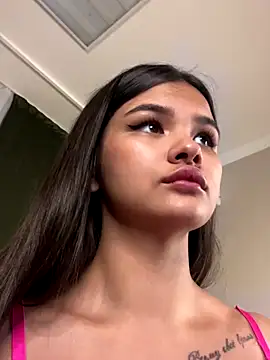 Snapshot of asian_bby_ chatting on 12, 10, 2025 asian bby online show from 12, 10, 2025