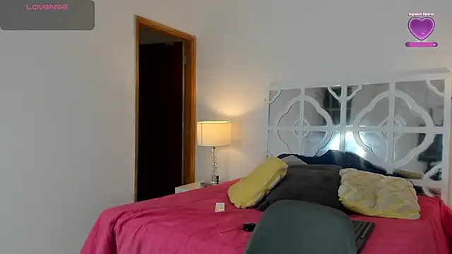 MikaelaStone online show from 25, 9, 2025