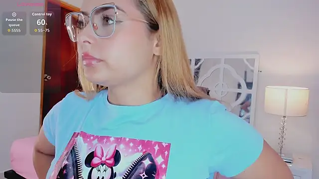 MikaelaStone online show from 8, 11, 2025