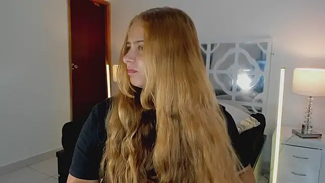 MikaelaStone online show from 15, 1, 2026