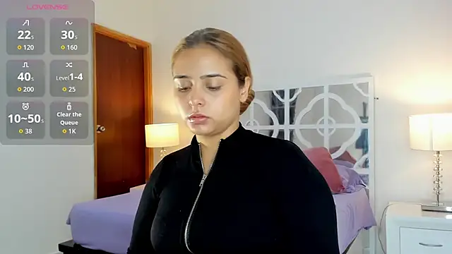 MikaelaStone online show from 26, 11, 2025