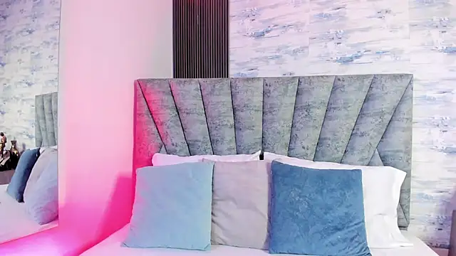 ShanelEvans online show from 4, 3, 2026