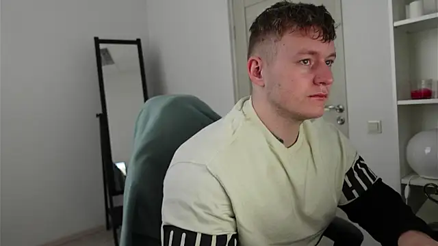 Richard Dullas online show from 19, 10, 2025