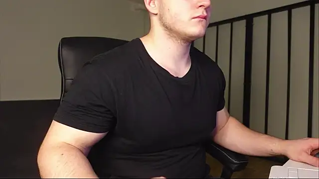 Richard Dullas online show from 4, 12, 2025