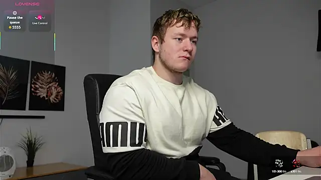 Richard Dullas online show from 30, 9, 2025