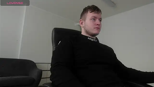 Snapshot of Richard_Dullas chatting on 15, 2, 2026 Richard Dullas online show from 15, 2, 2026