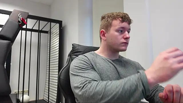 Richard Dullas online show from 8, 11, 2025