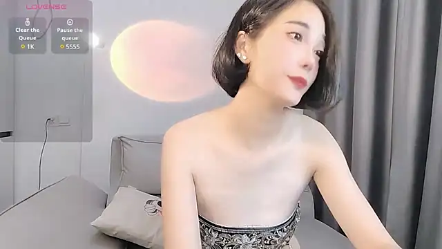 YIWA-2000 online show from 13, 10, 2025