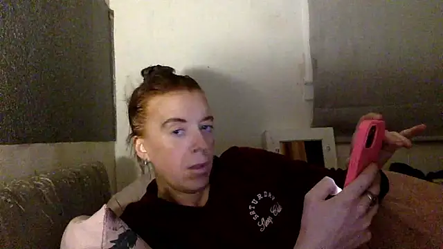 Snapshot of Bellababexox chatting on 9, 6, 2026 Bellababexox online show from 9, 6, 2026