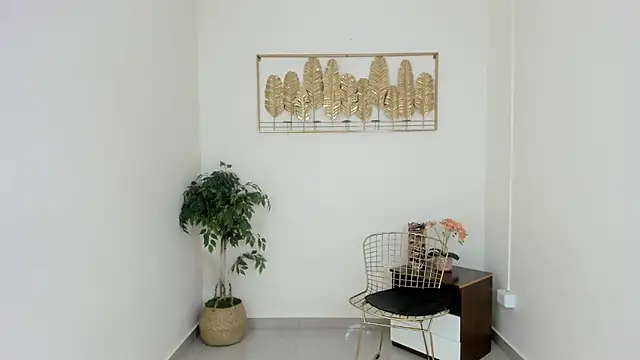 Snapshot of dore_amelie chatting on 21, 9, 2025 dore amelie online show from 21, 9, 2025