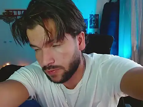 cortelioni massimo  online show from 24, 10, 2025