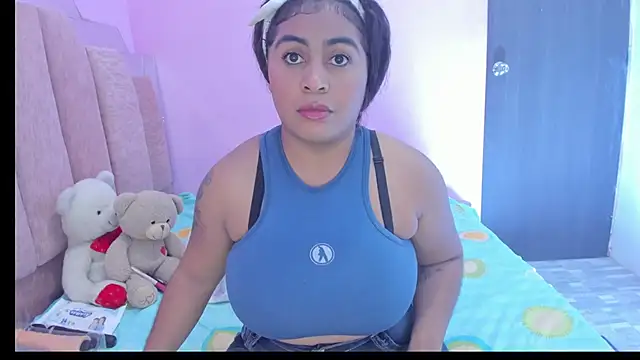 AndreaSweet2 online show from 24, 9, 2025