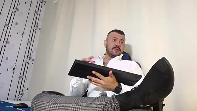 AlphaDrip online show from 18, 9, 2025