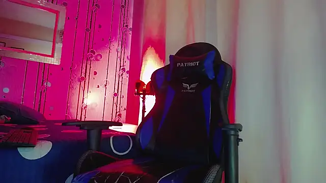 AlphaDrip online show from 5, 10, 2025