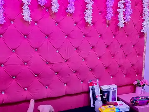 Snapshot of Nanis_James chatting on 16, 10, 2025 Nanis James online show from 16, 10, 2025