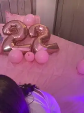 Snapshot of Mavii_ chatting on 2, 12, 2025 Mavii online show from 2, 12, 2025