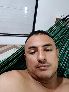 Geral Yeraldyn09 online show from 4, 10, 2025