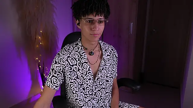 Snapshot of Afro_god_ chatting on 31, 5, 2026 Afro god online show from 31, 5, 2026