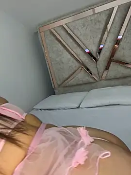 Snapshot of ashley-swift- chatting on 8, 10, 2025 ashley-swift- online show from 8, 10, 2025