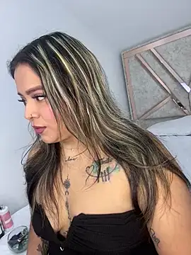 Snapshot of ashley-swift- chatting on 16, 9, 2025 ashley-swift- online show from 16, 9, 2025