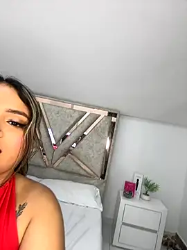 Snapshot of ashley-swift- chatting on 29, 9, 2025 ashley-swift- online show from 29, 9, 2025