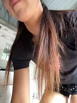 Huong-Ly online show from 21, 9, 2025