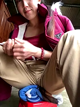 Huong-Ly online show from 16, 12, 2025