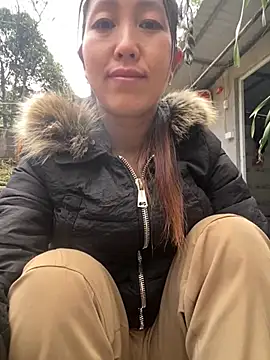 Huong-Ly online show from 14, 1, 2026