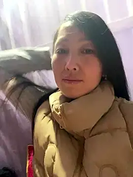 Huong-Ly online show from 15, 1, 2026