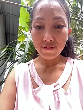 Huong-Ly online show from 22, 9, 2025