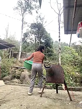 Huong-Ly online show from 7, 2, 2026