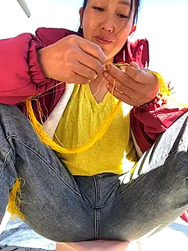 Huong-Ly online show from 29, 11, 2025