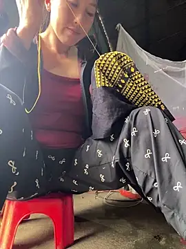 Huong-Ly online show from 26, 9, 2025